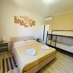 Lao Nocleg ze śniadaniem Papasidero