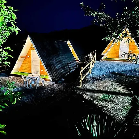 Lao Bed & Breakfast *