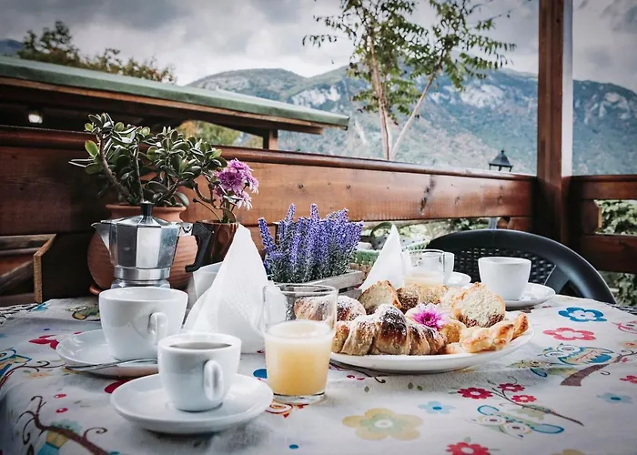 Alojamento de Acomodação e Pequeno-almoço Lao