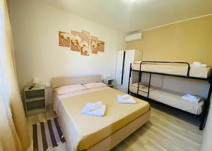 Lao Alojamento de Acomodação e Pequeno-almoço Papasidero