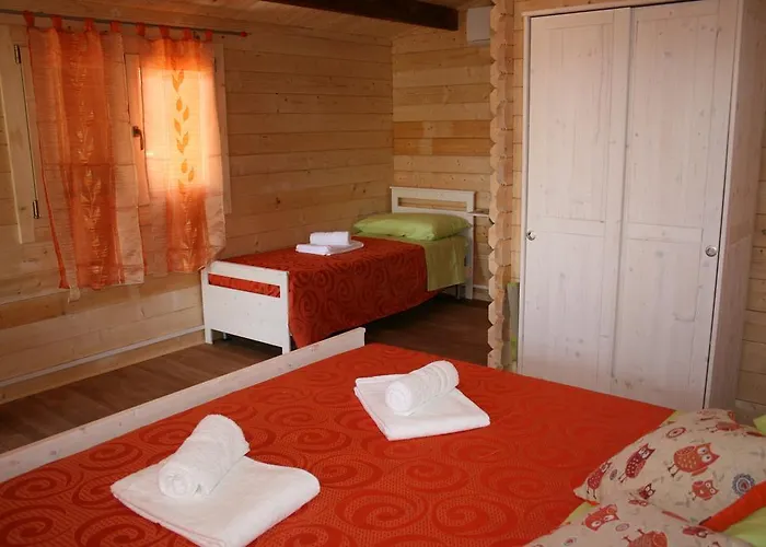 ベッド・アンド・ブレックファスト Lao Papasidero